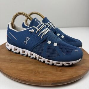 On Running Cloud 5 Women’s Running Shoes